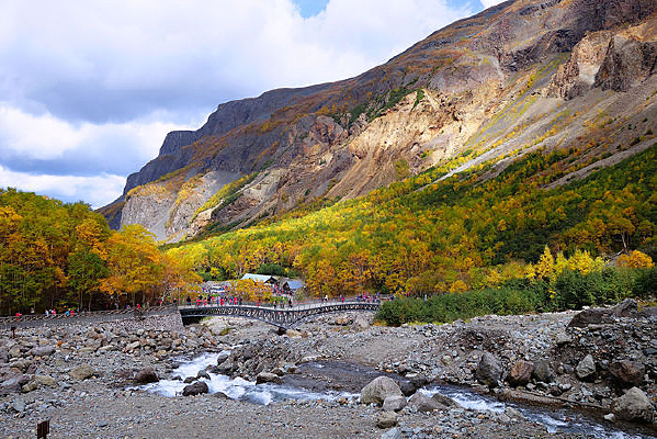 ����ɽСϪ������