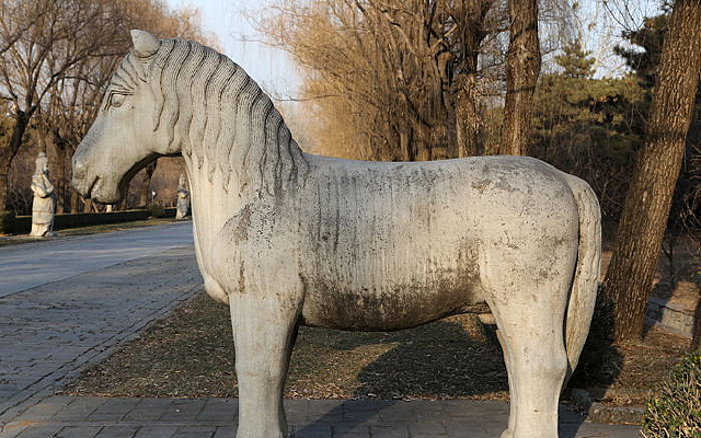 ʮ�������ʯ����վ��������ʯ����