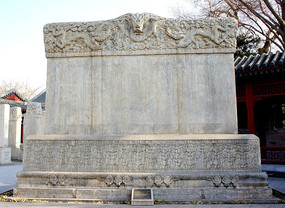  ��ʤ�´�����