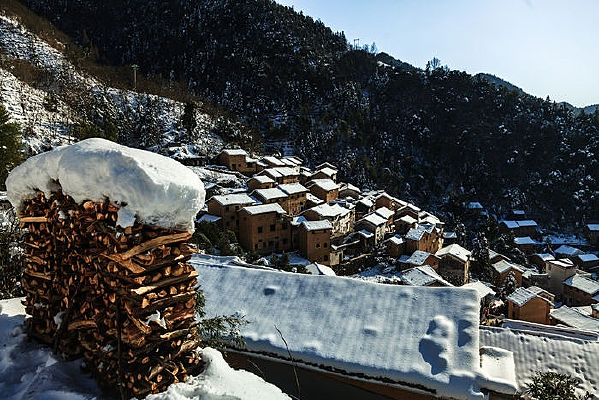 ��ԭɽ����