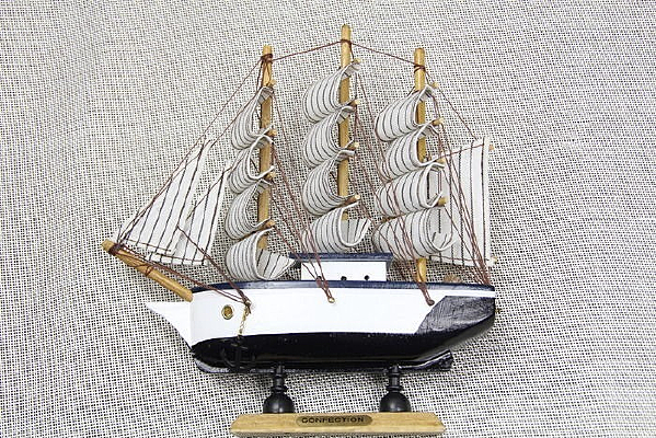 С������