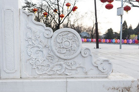 �����Ƹ���