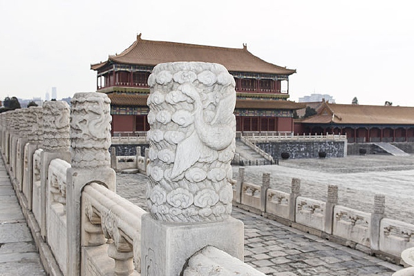 �ʹ�������ͷ