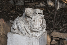 ʨ��ʯ��ʯ��