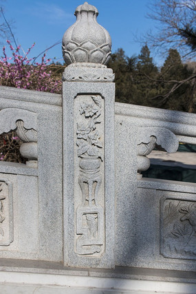 ӣ����������