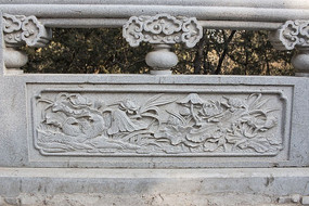 ԧ���ͷʯ����