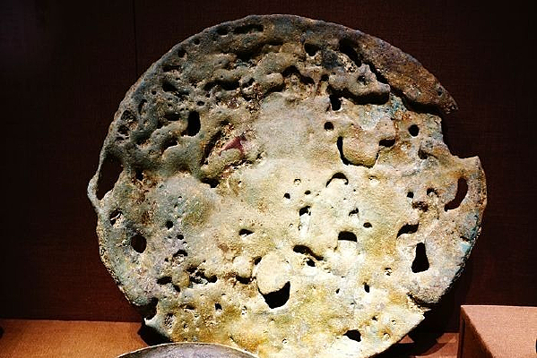 ��ʷ����