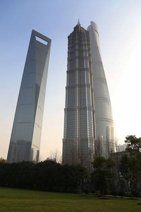 �Ϻ���Ħ���¥