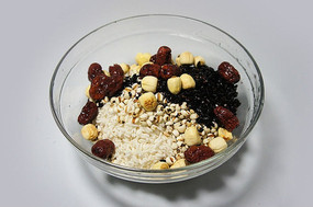 ���Ӱ˱���