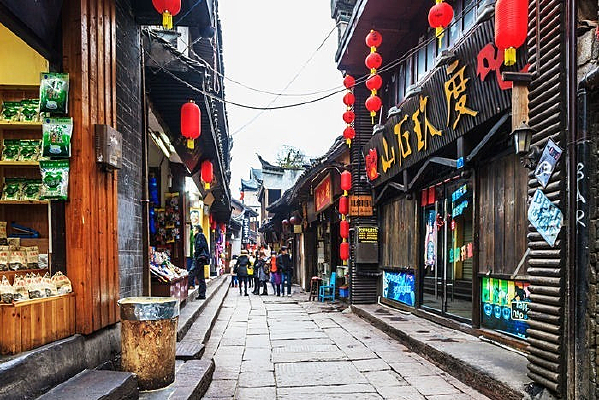 ��˹ų��Ͻ���