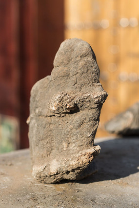 �˱�Ӱ״��ʯ