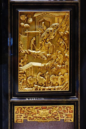 �������