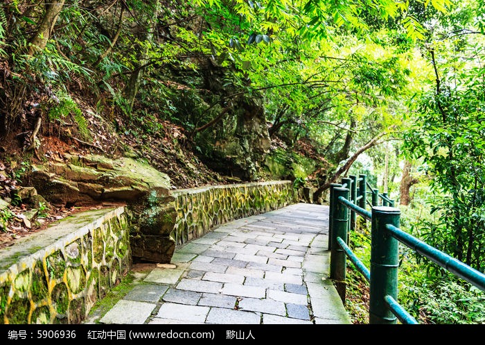 井冈山龙潭景区登山步道图片