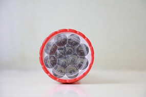 ��ɫ�����ֵ�Ͳ����