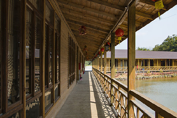 ���߷�ľ��������