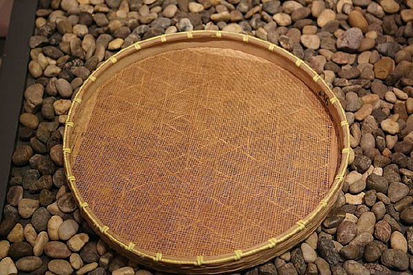 ���ϸ������