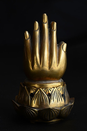 ����ͭ��