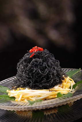 빽躣