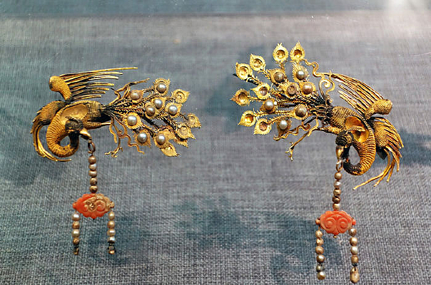 �������μ�