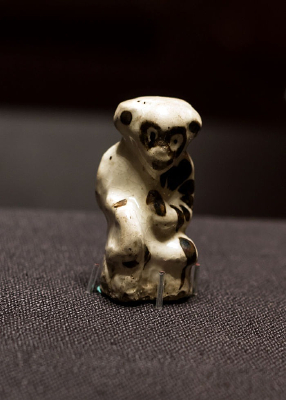 ���Ժڻ���