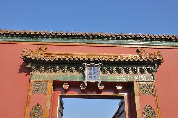 �ʹ�����