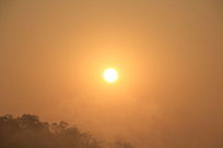 ɽ�����ն���