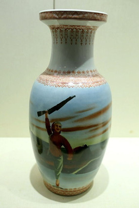 �ĸ���������Ϸ��ëŮ��ƿ