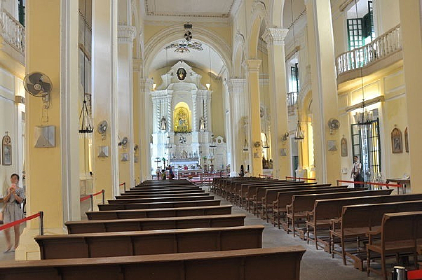 �����ھ�