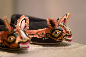 �ڻ�����