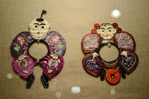 Ů��������