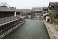 �ں�����