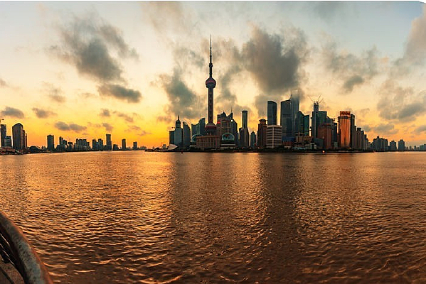 ���ֽ��ĸ�¥