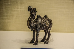 �ɻ�ͭ����