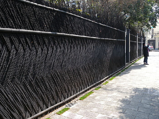 ������ز�