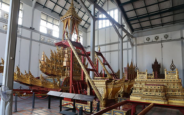 ̩����������