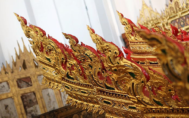 ̩����������β