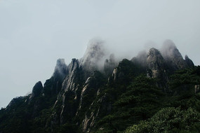 ����ɽ��ɽ��