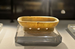 �̴����� ����