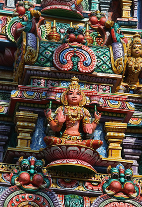 ̩�����Է����