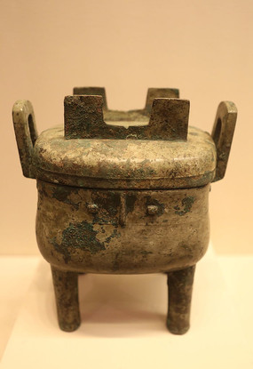 �̳���ͭ������