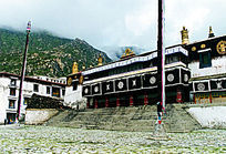 �����ܰ���