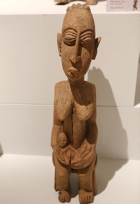 ����ľ�񱧺��ӵĸ�Ů����