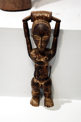 ����ľ���ľ�ֵ��к�