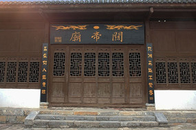 �������ص���