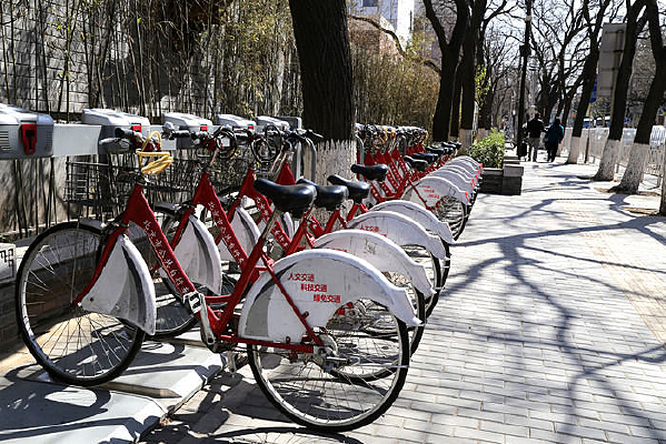 �����������г�