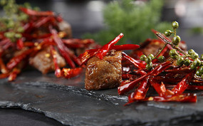 ���޻���С��ţ