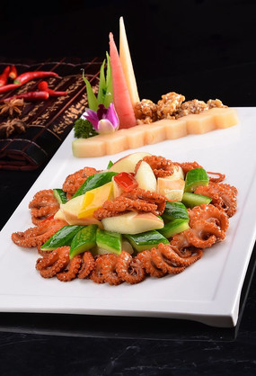 ���ʳ���צ��