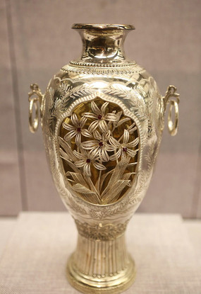 ���ʹ�����ƿ