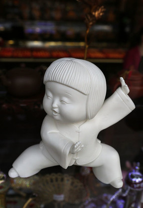 �ɵ������СŮ��