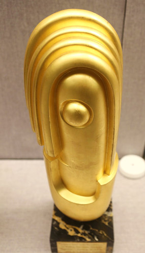 名人雕像多哥总统